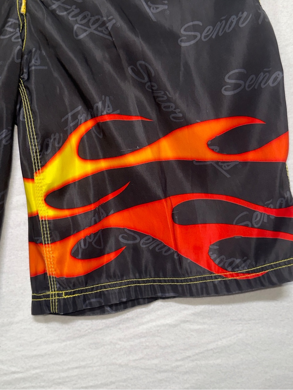 Y2K flame board shorts senor frogs - Picture 6 of 8